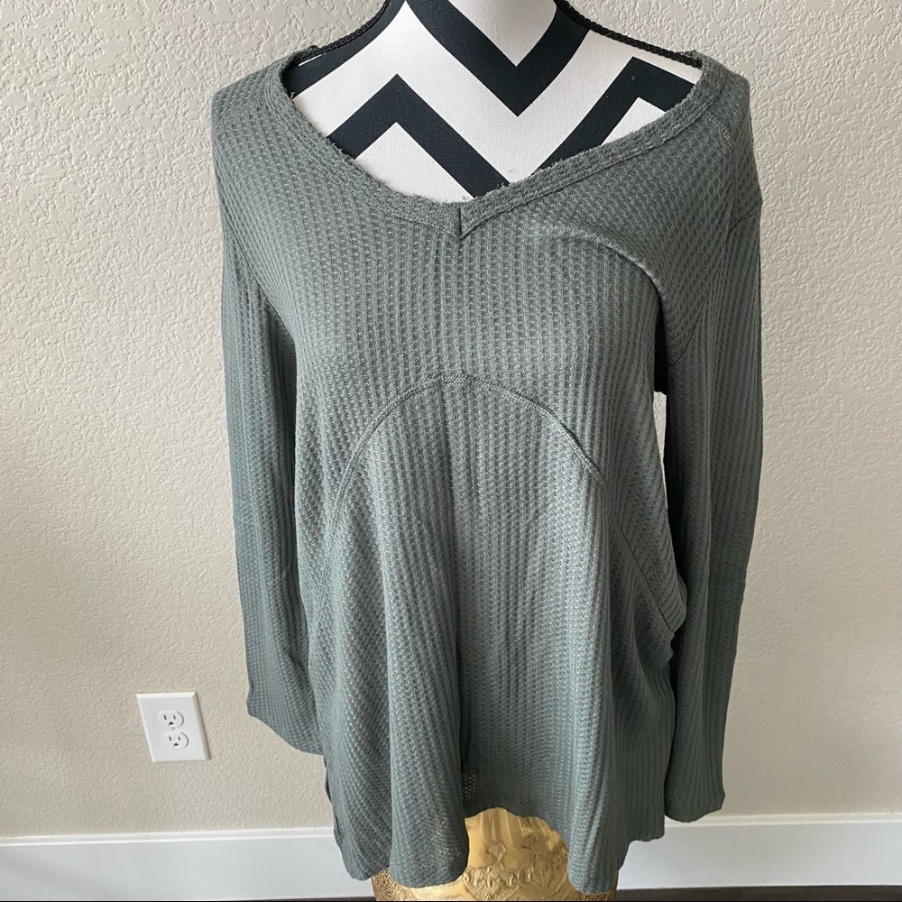 Rebel Sugar || olive green baby doll flowy knit top